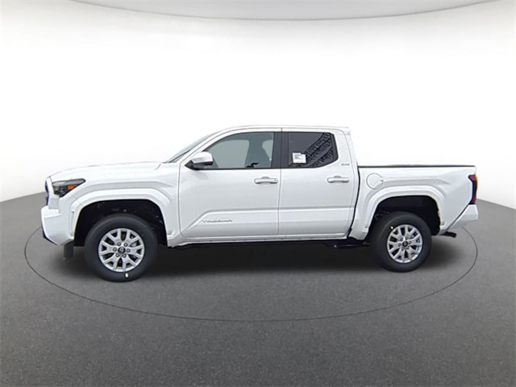 New 2025 Toyota Tacoma SR5 Truck Double Cab