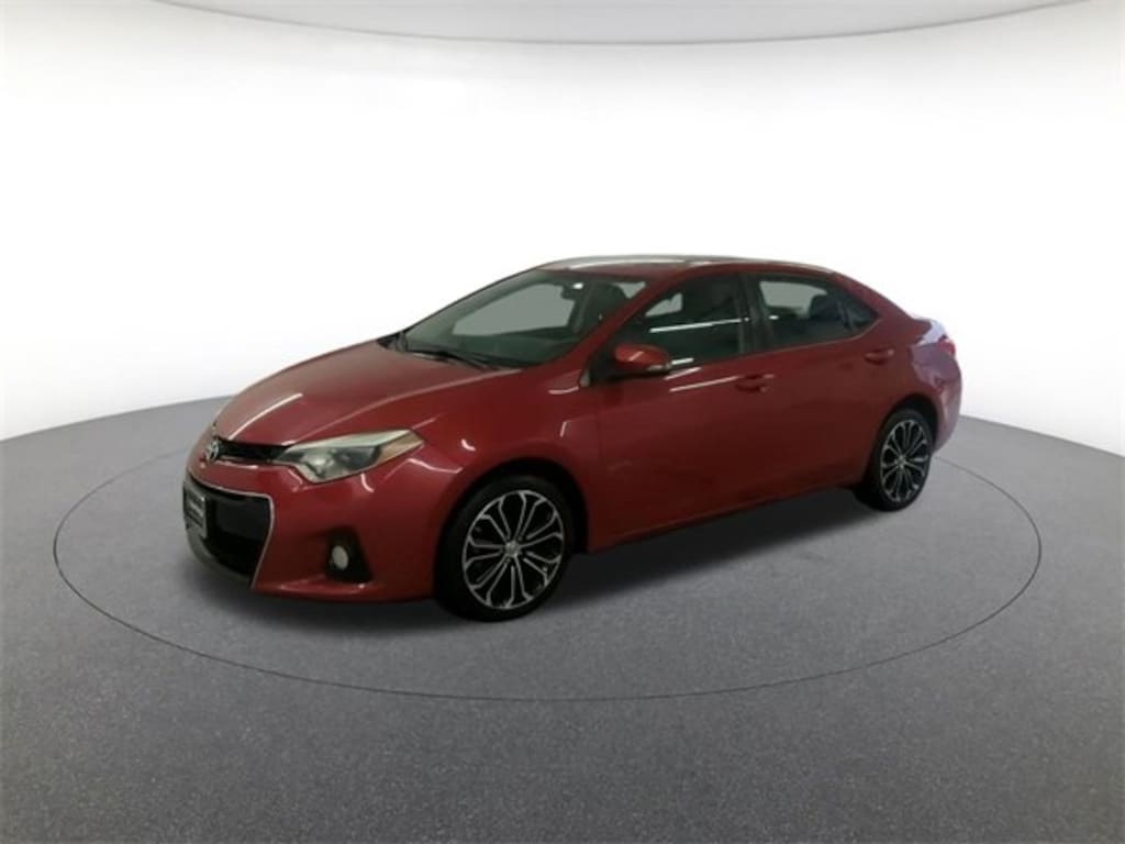 Used 2016 Toyota Corolla LE Sedan