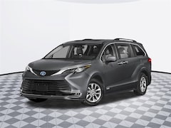 2025 Toyota Sienna XLE Van Passenger Van