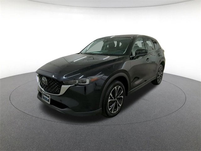2022 Mazda CX-5 S Premium package