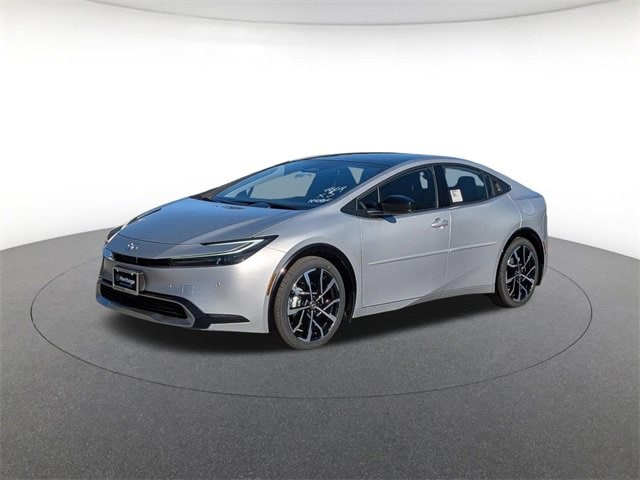 2026 Toyota Prius XSE's photo