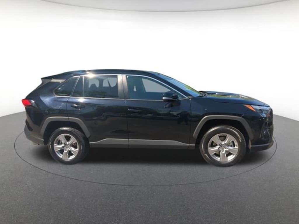 Used 2024 Toyota RAV4 XLE Sport Utility