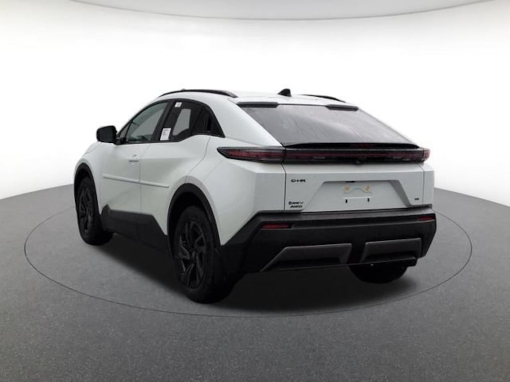 New 2026 Toyota C-HR SE SUV