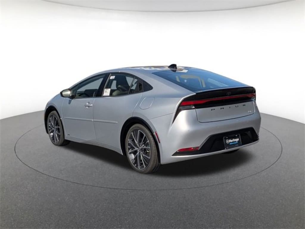 New 2026 Toyota Prius Plug-in Hybrid XSE Hatchback