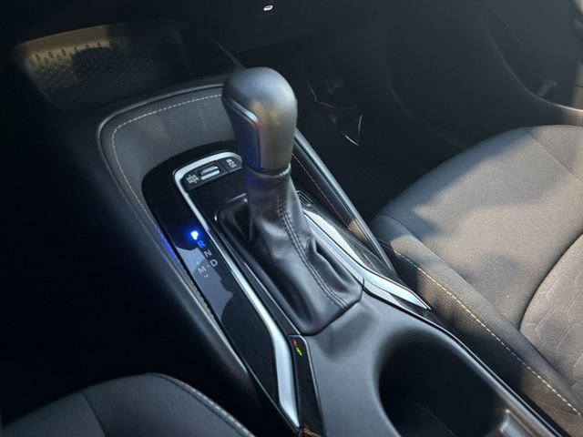 2024 Toyota Corolla Hatchback SE - Photo 12