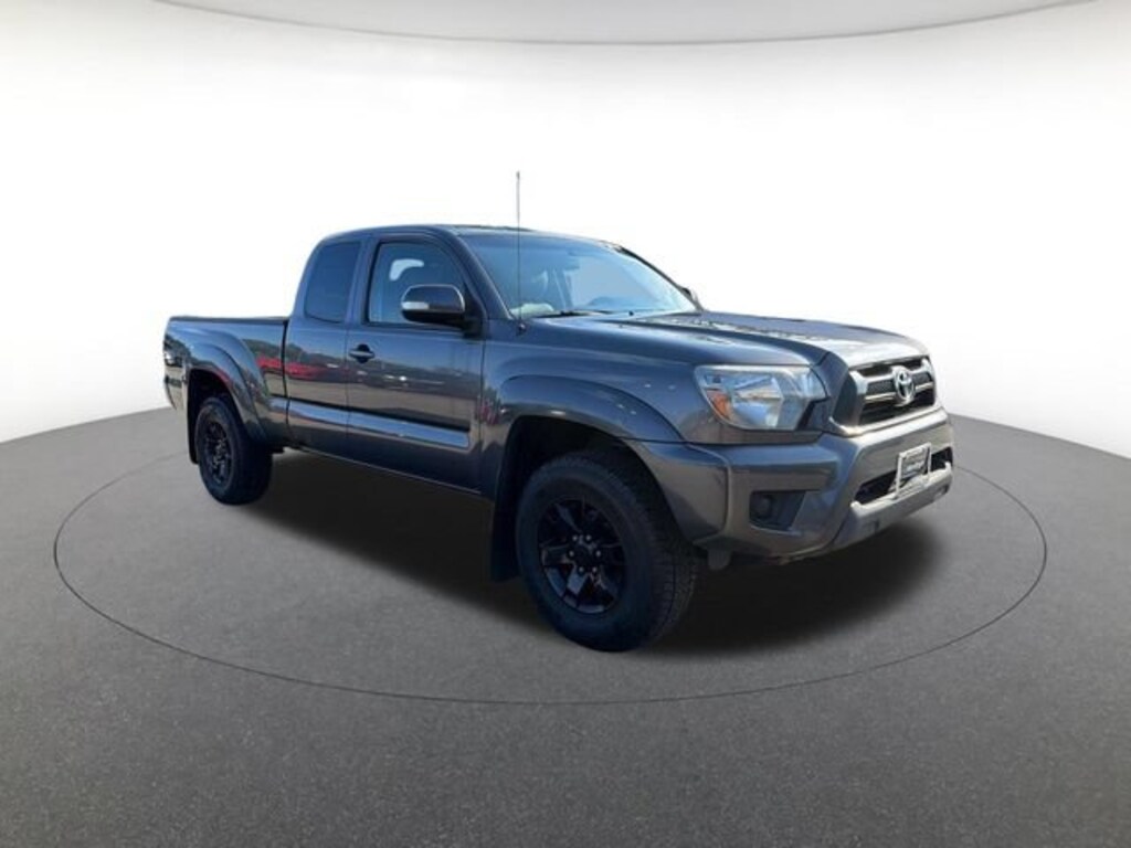 Used 2015 Toyota Tacoma Base Truck