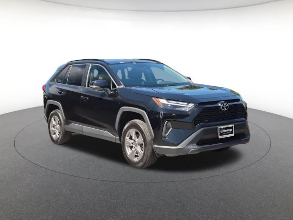 Used 2024 Toyota RAV4 XLE Sport Utility