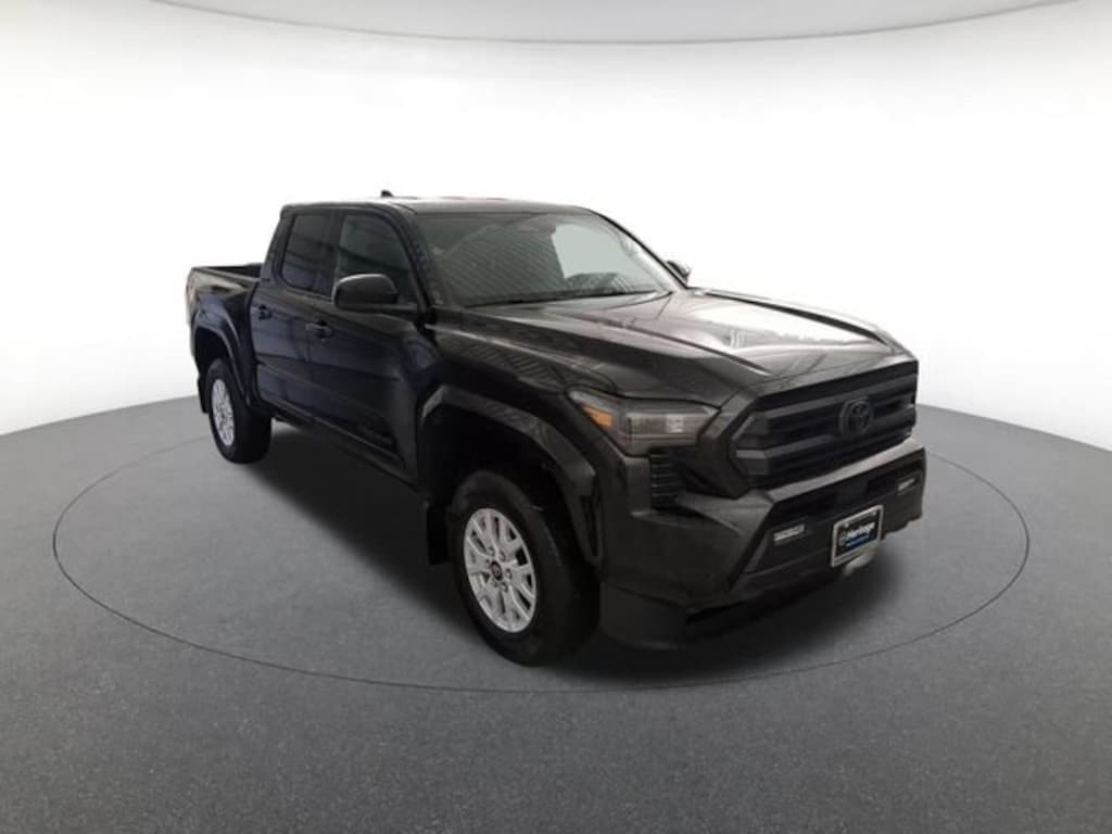 Used 2025 Toyota Tacoma SR5 Truck