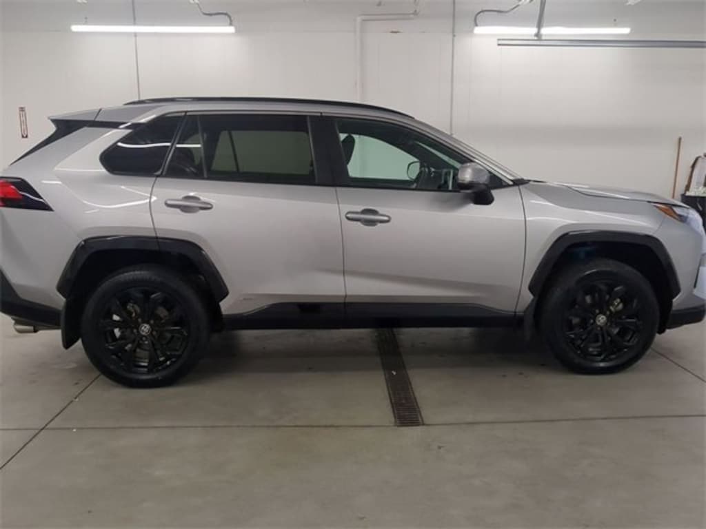 Used 2023 Toyota RAV4 Hybrid SE Sport Utility