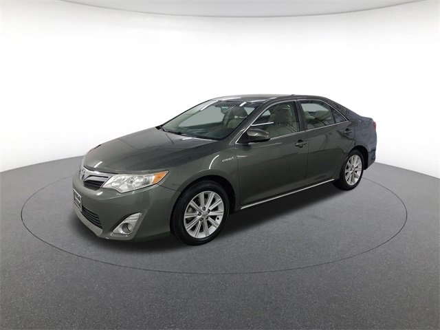 2013 Toyota Camry XLE Hybrid's photo