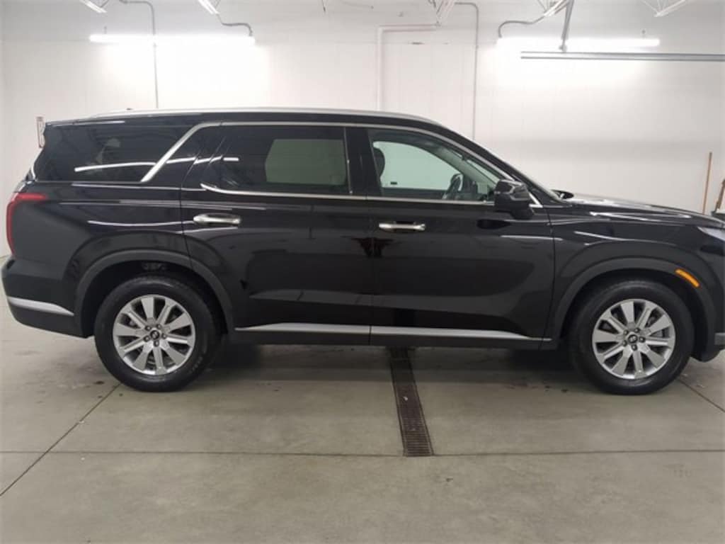 Used 2025 Hyundai Palisade SEL Sport Utility