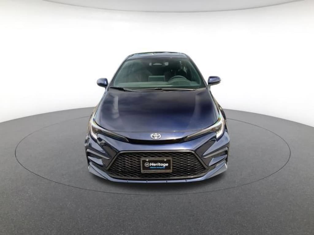 Used 2025 Toyota Corolla SE Sedan