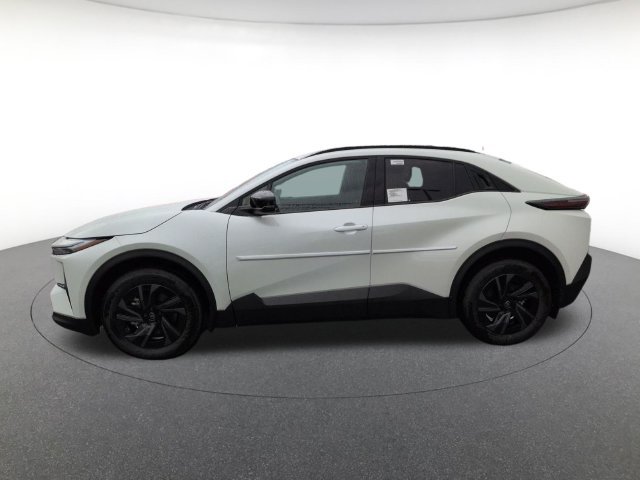 New 2026 Toyota C-HR SE SUV