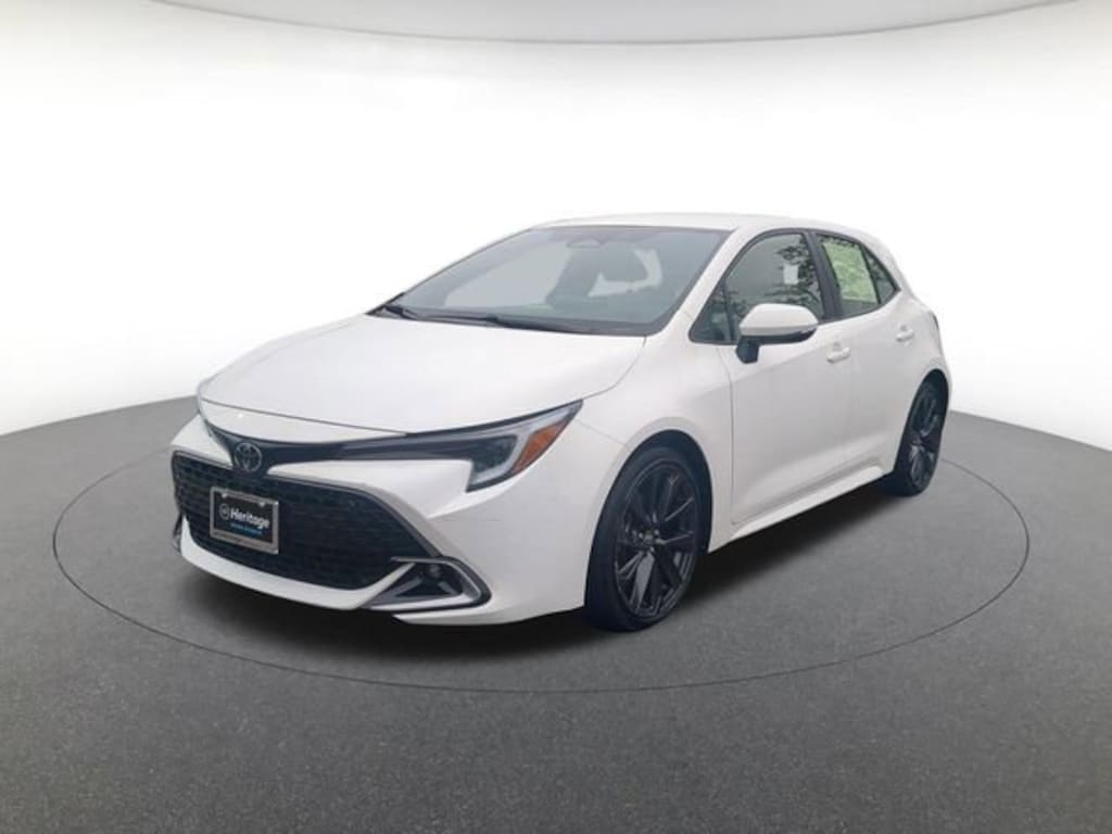 Used 2025 Toyota Corolla Hatchback XSE Hatchback