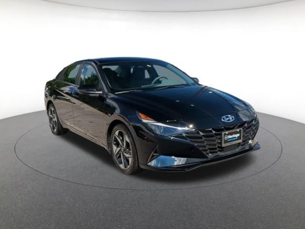 Used 2022 Hyundai Elantra SEL Sedan