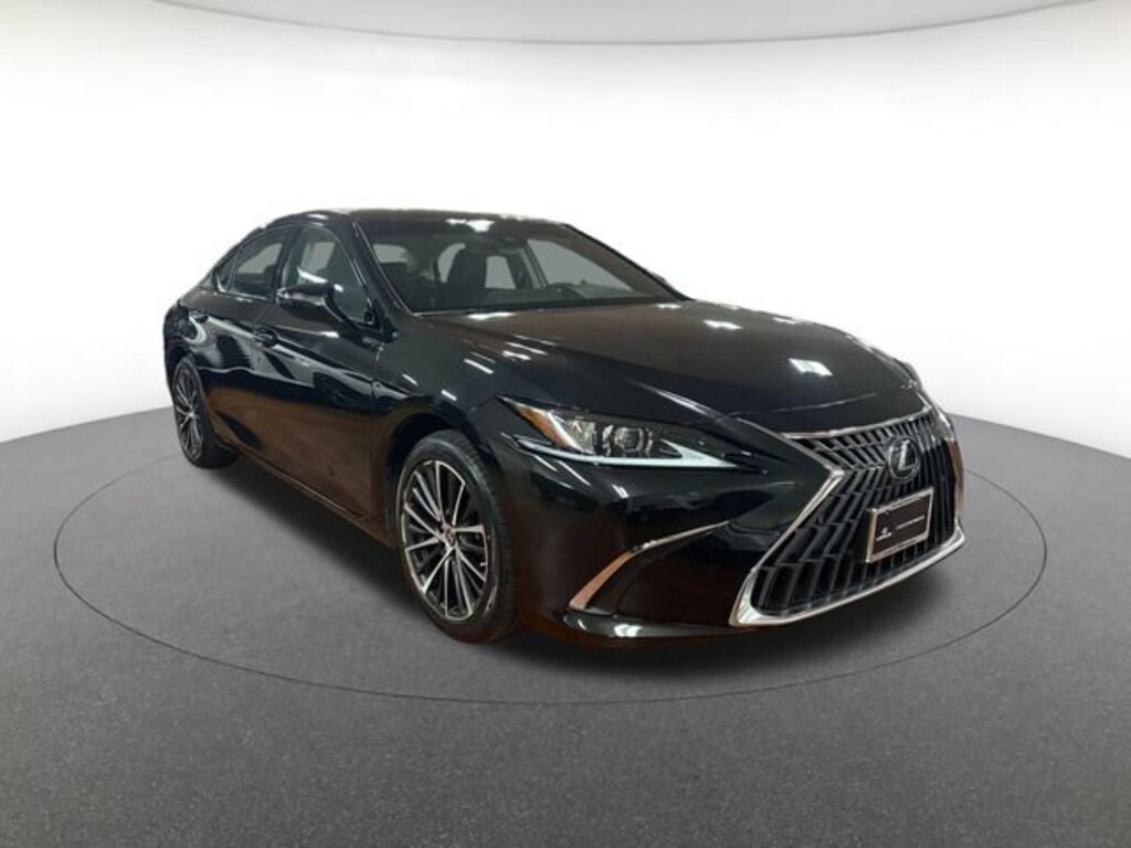 Used 2025 Lexus ES 350 Sedan