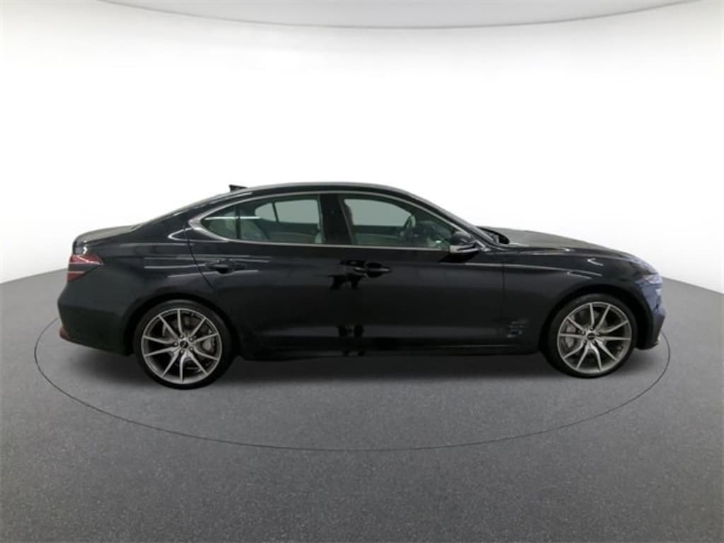 Used 2025 Genesis G70 2.5T Sedan