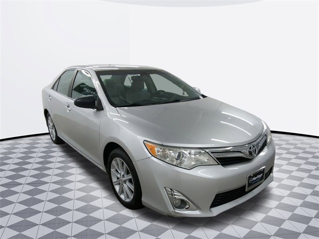 2012 Toyota Camry LE photo 3