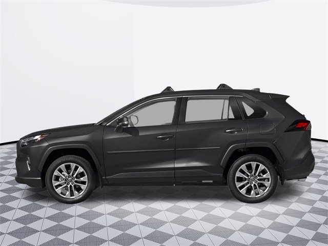 2025 Toyota RAV4 XLE photo 3