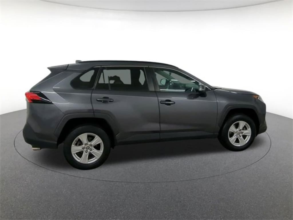 Used 2021 Toyota RAV4 XLE Sport Utility