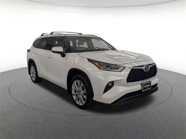 2020 Toyota Highlander Limited photo 3