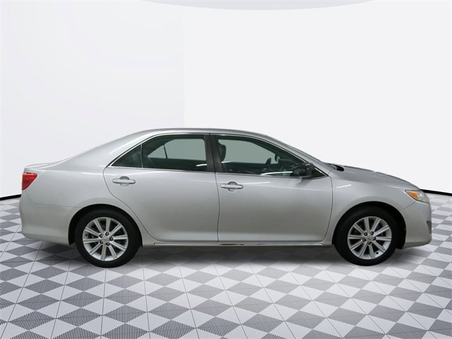 2012 Toyota Camry LE photo 4