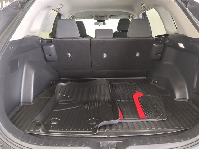 2023 Toyota RAV4 XLE - Photo 20