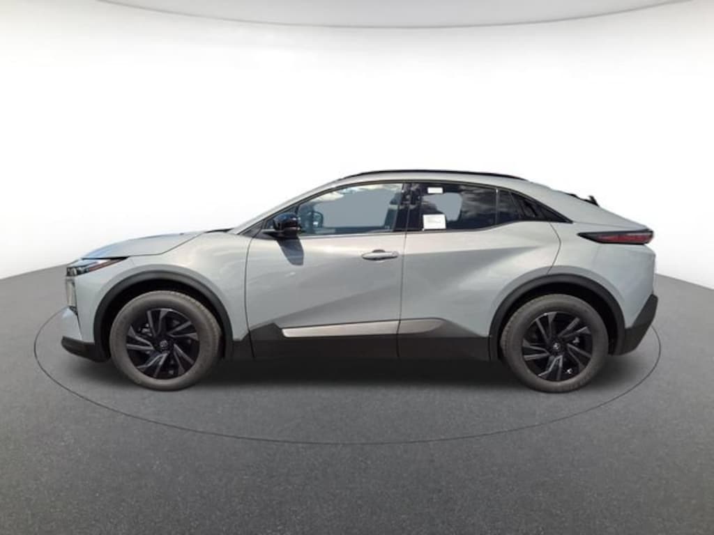 New 2026 Toyota C-HR SE SUV