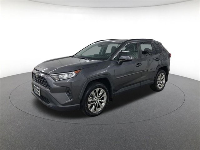 2021 Toyota RAV4 XLE Premium's photo