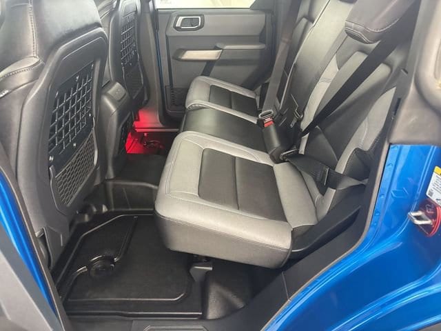 2023 Ford Bronco 4-Door Black Diamond - Photo 10