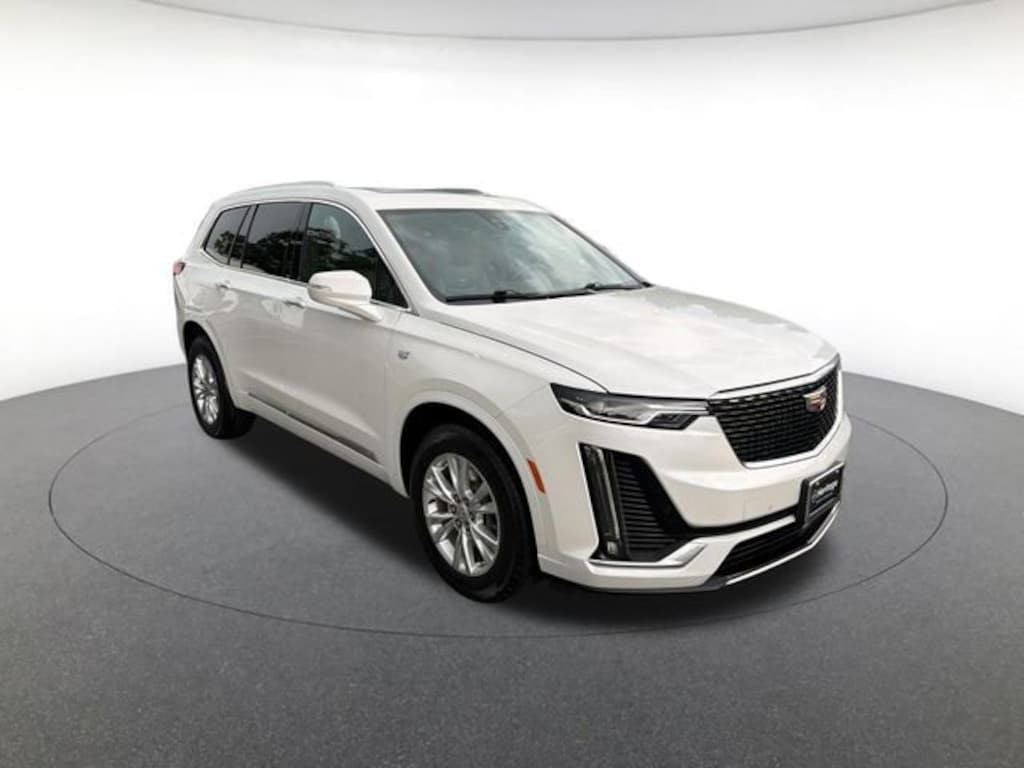 Used 2023 Cadillac XT6 Luxury Sport Utility