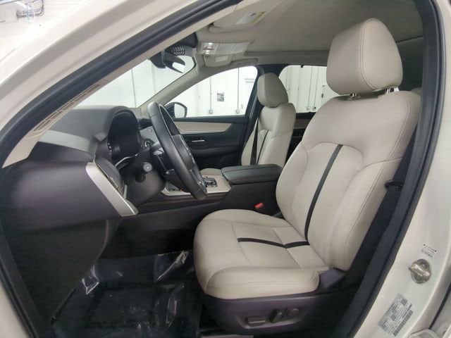 2025 Mazda CX-70 Premium Package - Photo 9