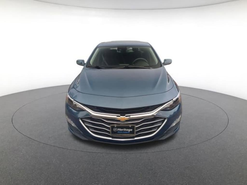Used 2025 Chevrolet Malibu LT Sedan