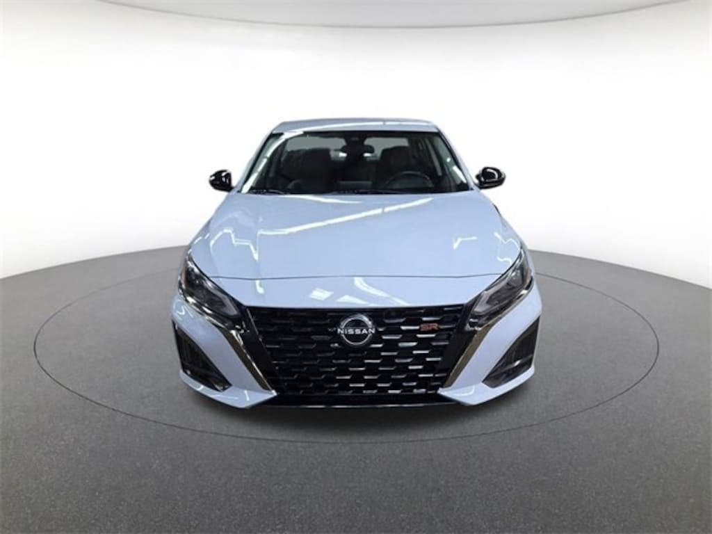 Used 2023 Nissan Altima 2.5 SR Sedan