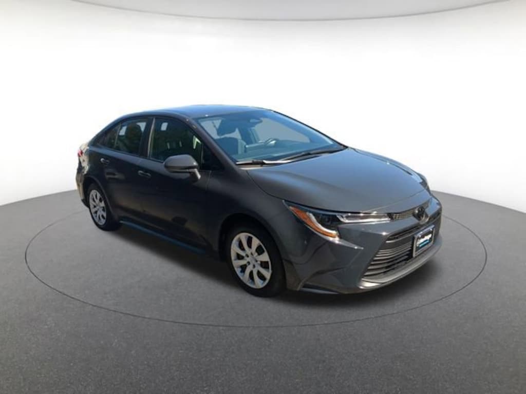Used 2024 Toyota Corolla LE Sedan
