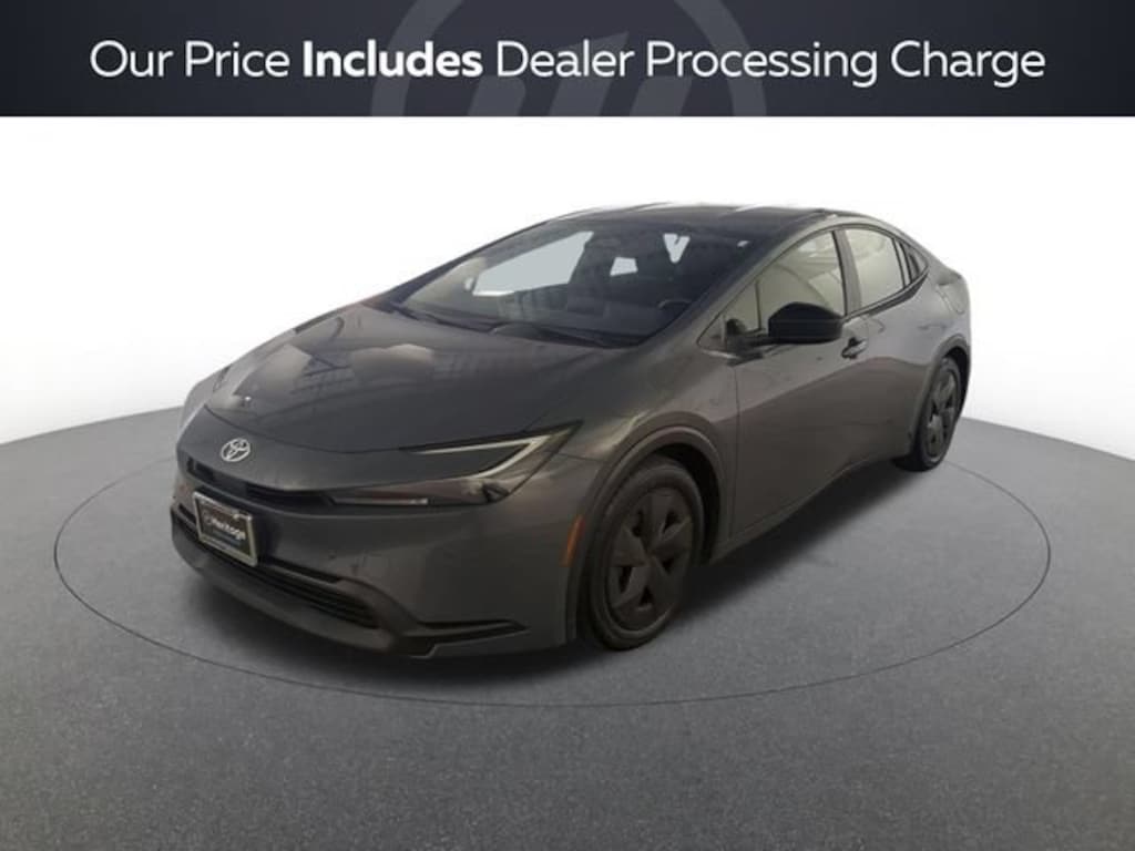 Used 2025 Toyota Prius LE Hatchback