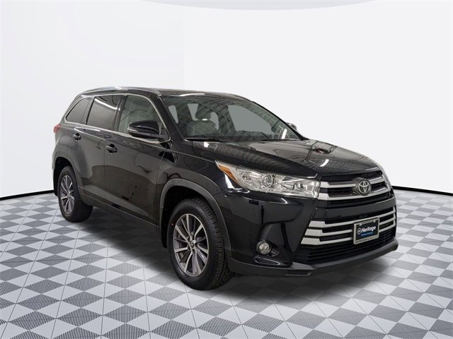 2019 Toyota Highlander XLE photo 3