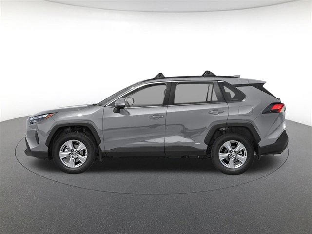 2025 Toyota RAV4 Hybrid XLE photo 3