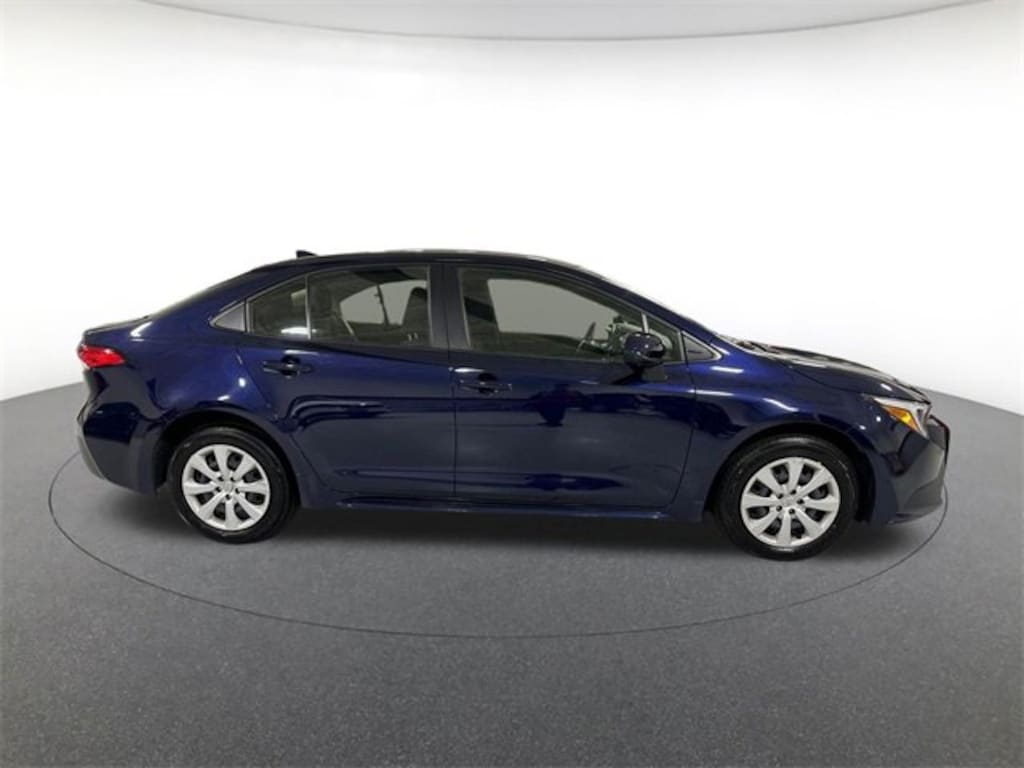 Used 2025 Toyota Corolla Hybrid LE Sedan