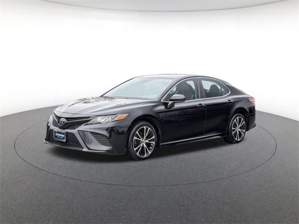Used 2019 Toyota Camry LE Sedan