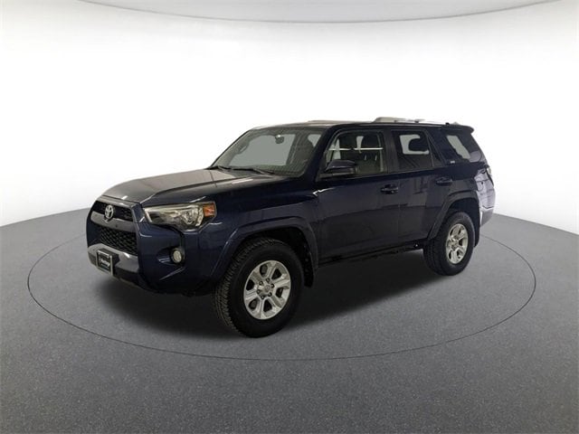 2015 Toyota 4Runner SR5's photo