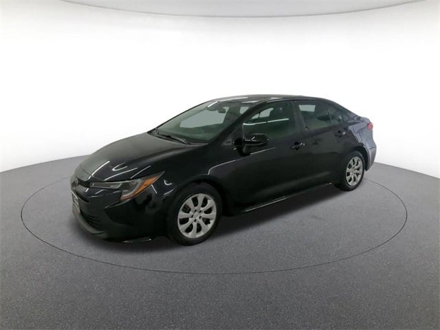 2024 Toyota Corolla LE's photo