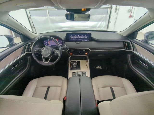 2025 Mazda CX-70 Premium Package - Photo 13