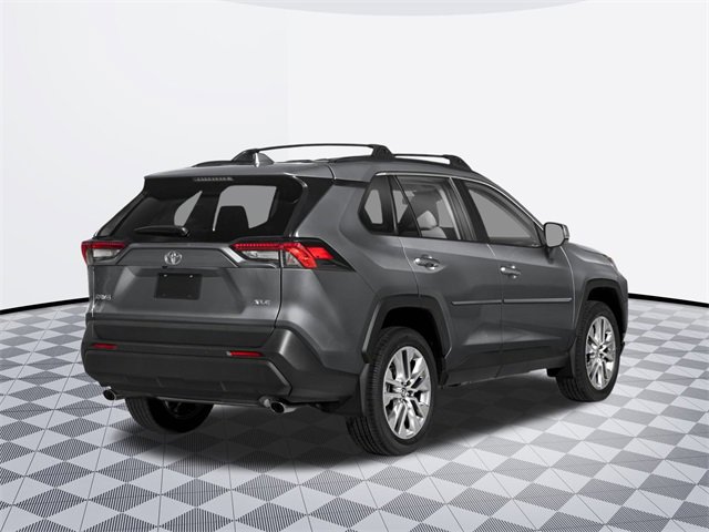 2025 Toyota RAV4 XLE photo 2