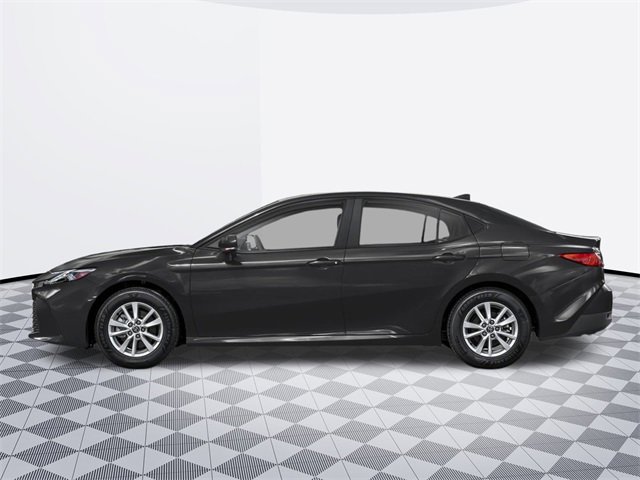 2026 Toyota Camry LE photo 3