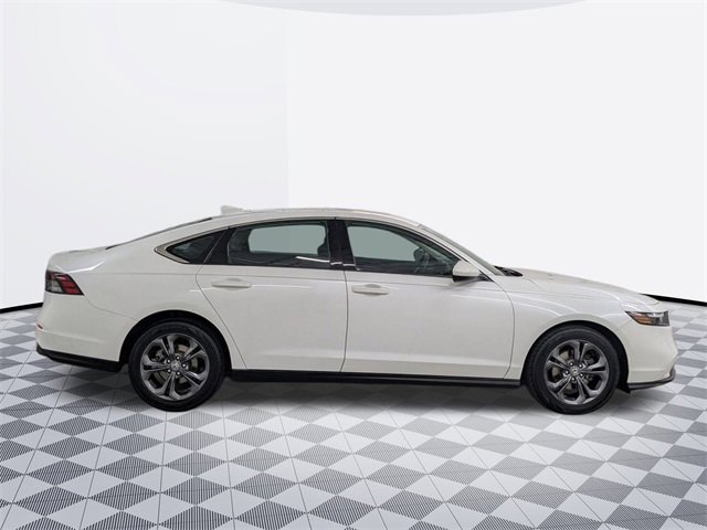 2023 Honda Accord EX photo 4