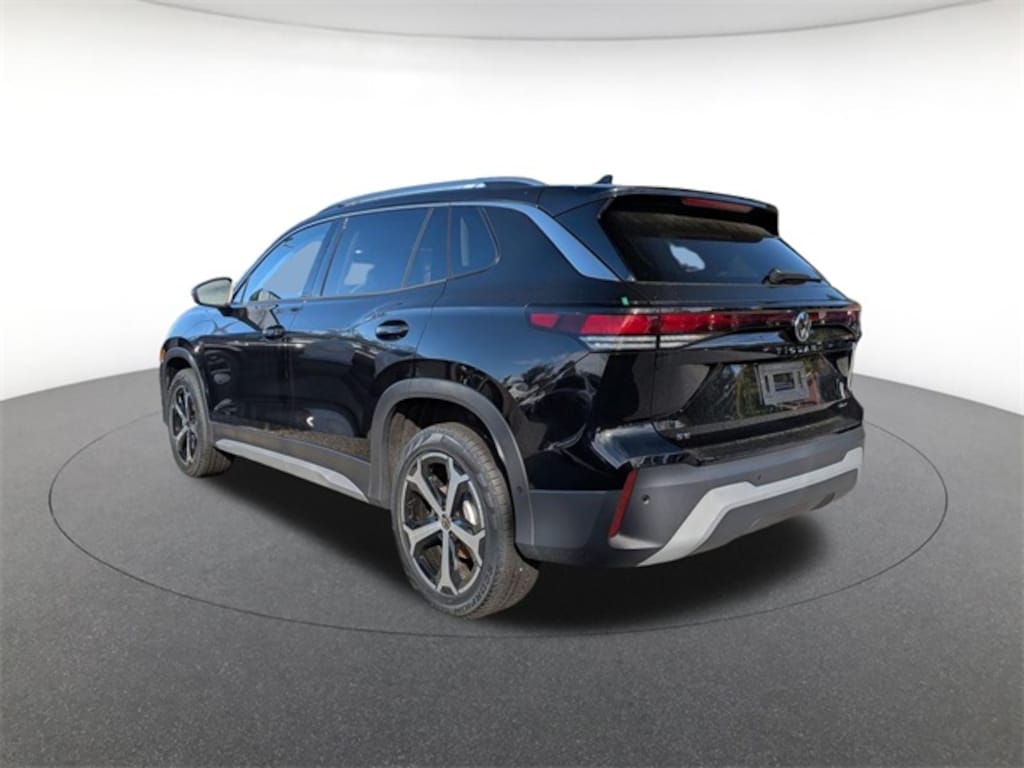 New 2025 Volkswagen Tiguan 2.0T SE SUV