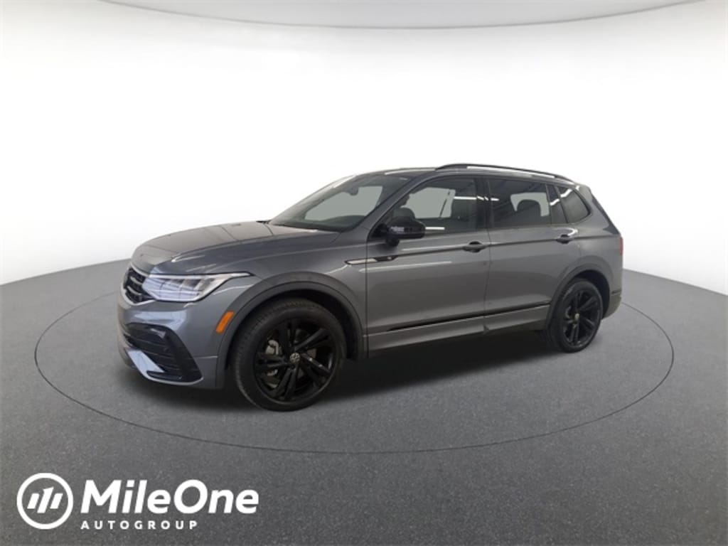 Used 2023 Volkswagen Tiguan 2.0T SE R-Line Black SUV
