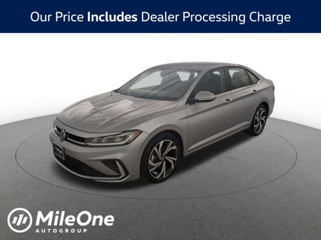 Used 2025 Volkswagen Jetta 1.5T SEL Sedan