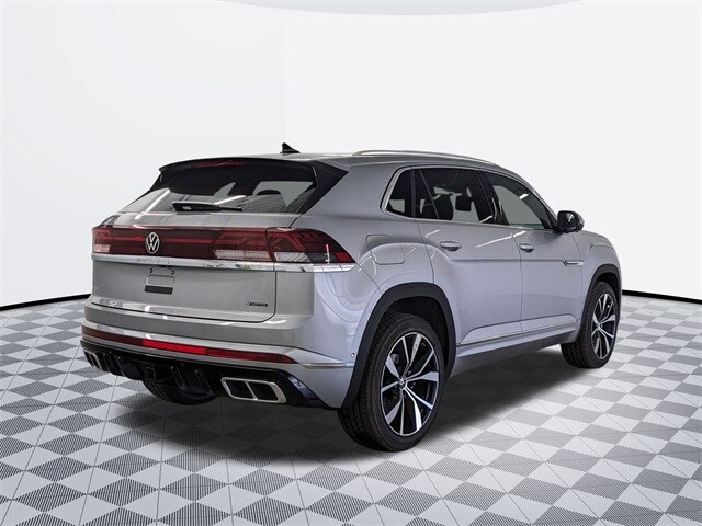 2026 Volkswagen Atlas Cross Sport SEL Premium R-Line photo 3